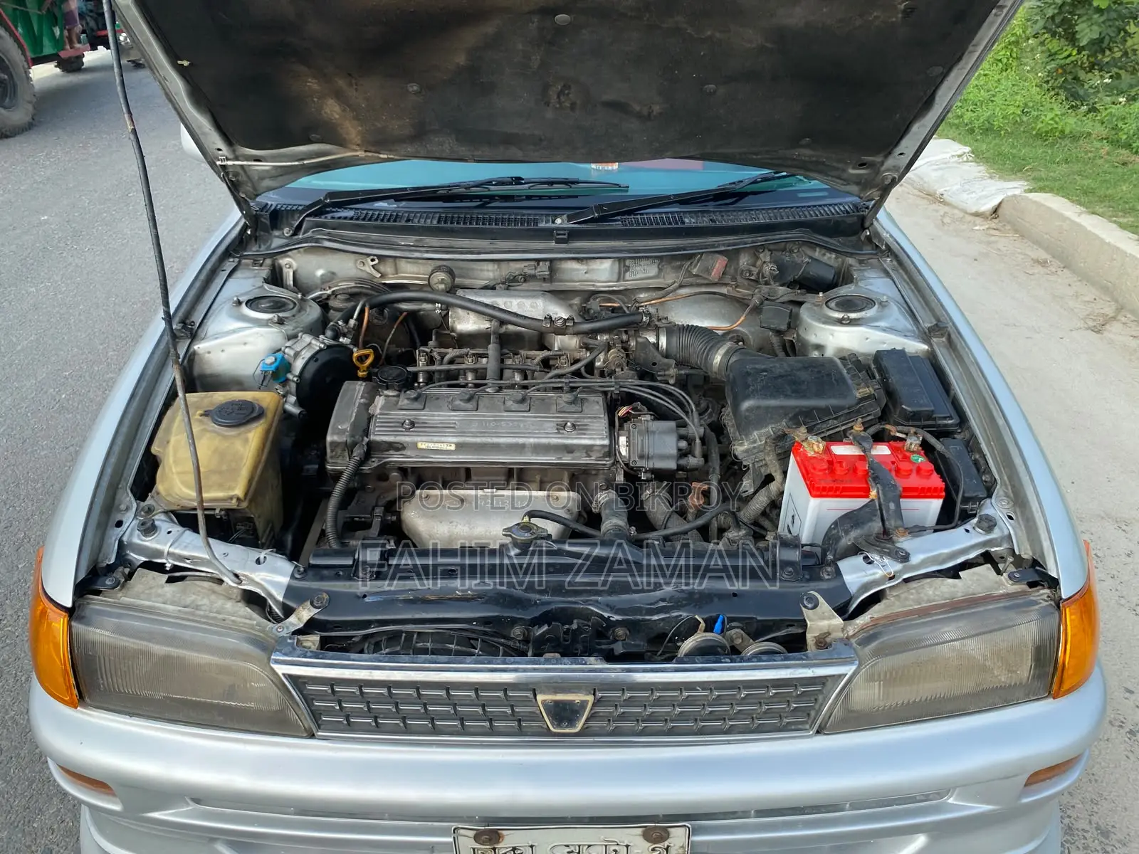 Toyota Corolla Hatchback 2000 Silver