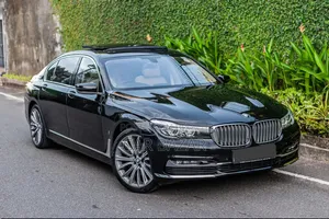 BMW 7 Series 745Le 2019 Black