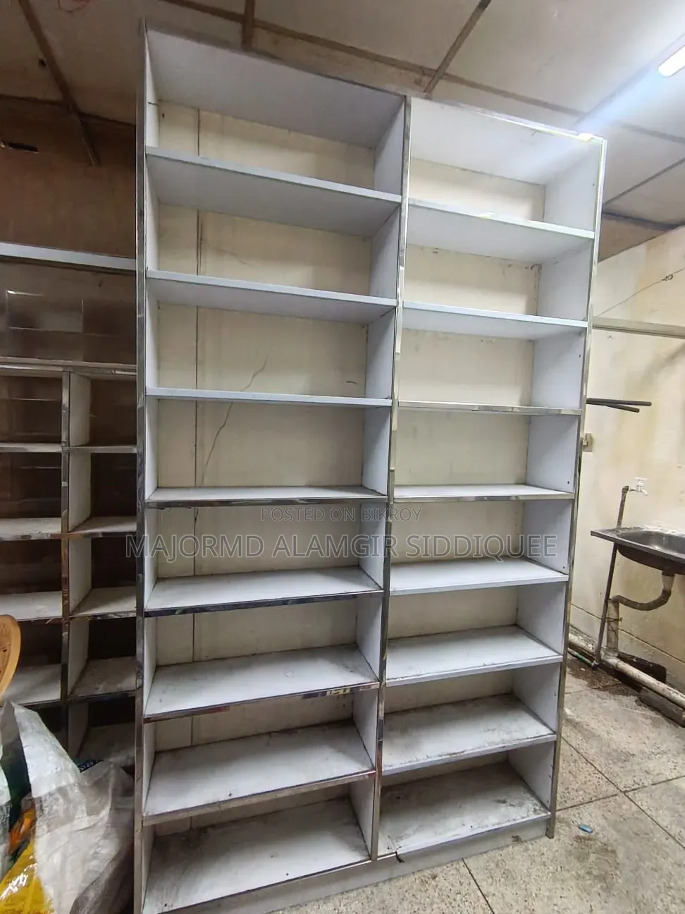 Used Racks for Grocery, Cosmetic and Pharmacy Shop Sale