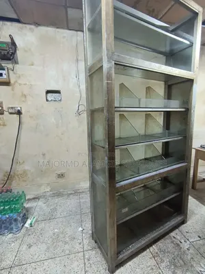 Used Racks for Grocery, Cosmetic and Pharmacy Shop Sale
