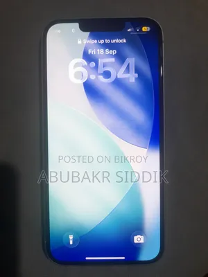 অ্যাপল আইফোন ১৩ ১২৮ জিবি হোয়াইট