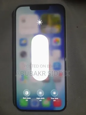 অ্যাপল আইফোন ১৩ ১২৮ জিবি হোয়াইট
