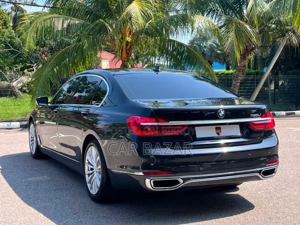 BMW 7 Series 730Li 2017 Blue