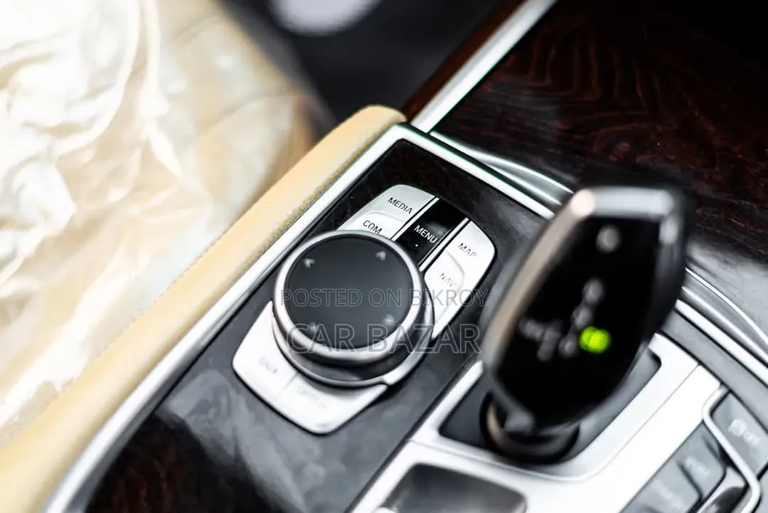 BMW 7 Series 730Li 2017 Blue