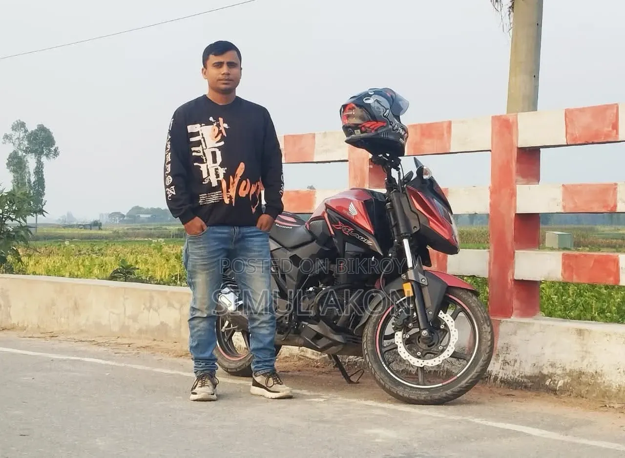 হোন্ডা এক্স-ব্লেড ১৬০ ২০২০ লাল