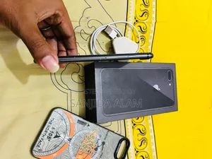 অ্যাপল আইফোন ৮ প্লাস ৬৪ জিবি কালো