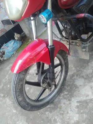 বাজাজ বক্সার ২০২২ নীল