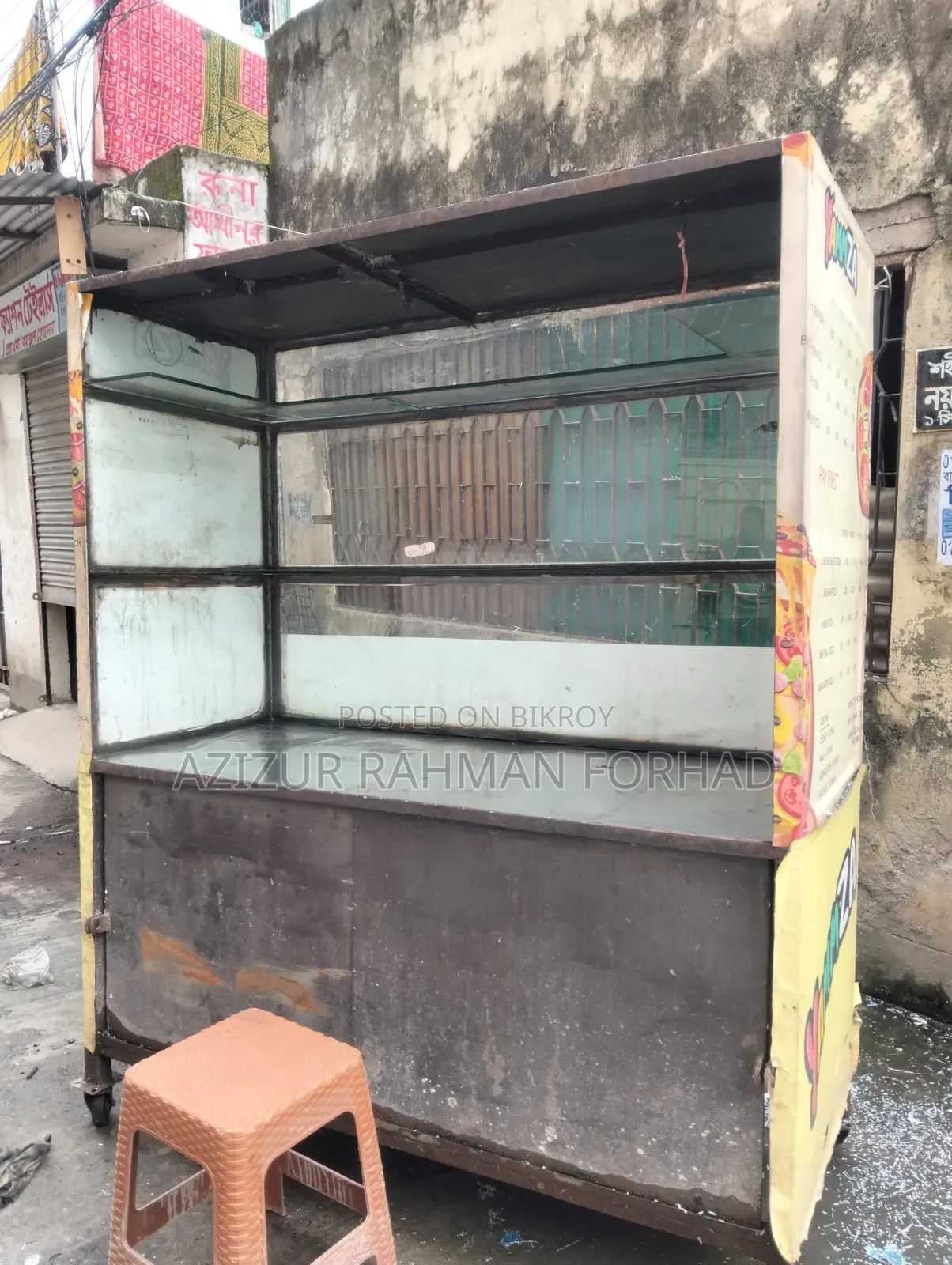 দোকান, পিজ্জা ওভেন এলপিজি করা, পিজ্জার দোকানের যাবতীয় মালামাল।