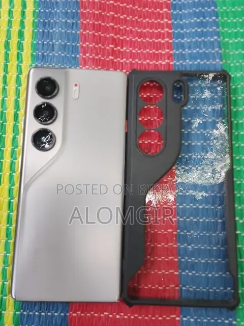 Tecno Camon 40 Pro 4G 256 GB White