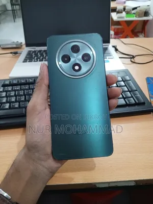 Oppo F27 128 GB Blue