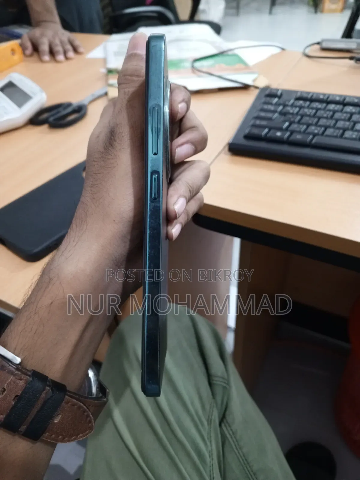 Oppo F27 128 GB Blue