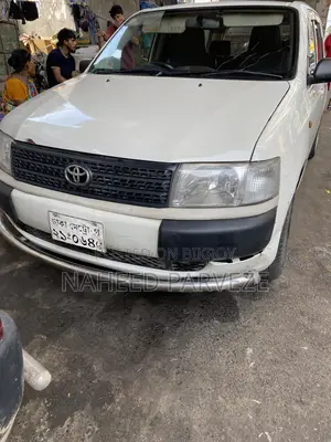 Toyota Probox 2004 White