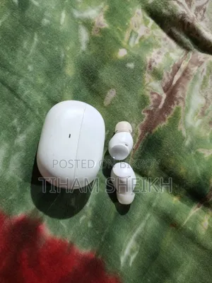 QCY HT07 Noise Cancelling Earbuds