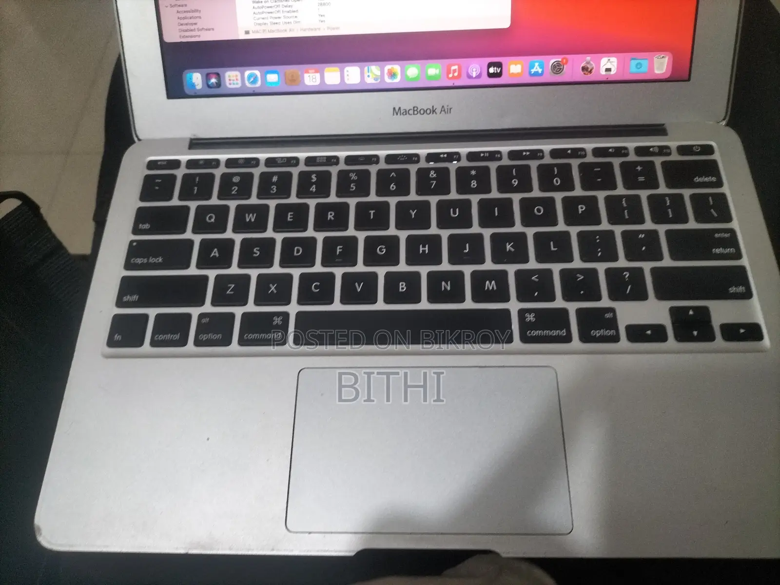 Laptop Apple MacBook Air 4GB Intel Core i5 HDD 128GB