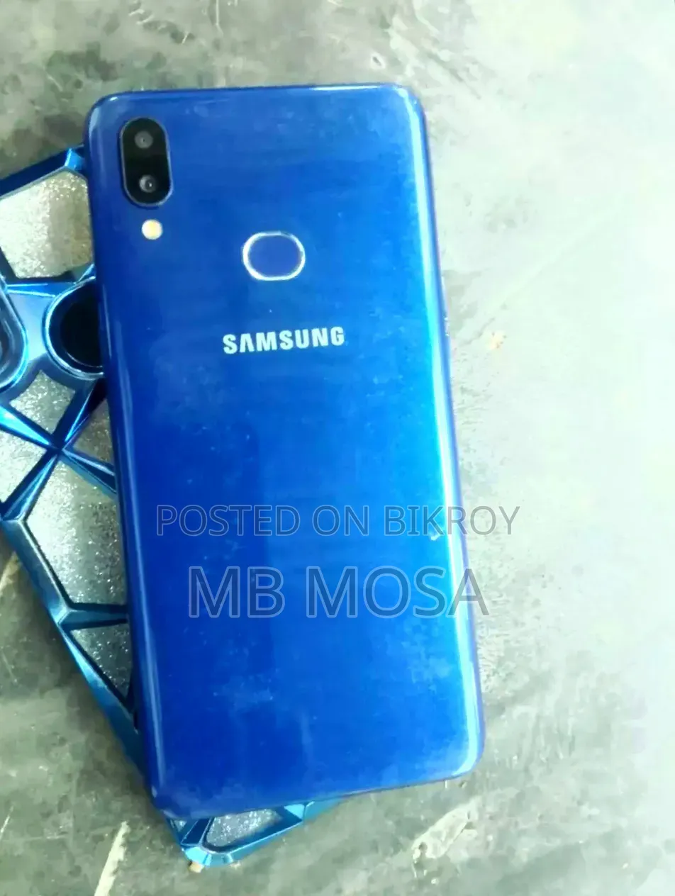 New Samsung Galaxy S21 5G 128 GB Blue