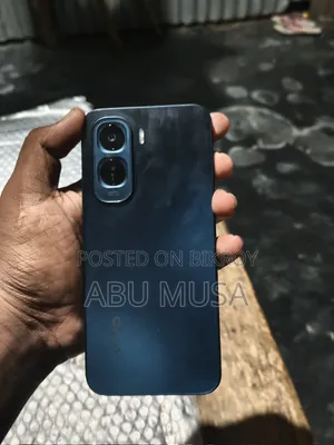 নিউ ভিভো ওয়াই৫০০ ১২৮ জিবি ব্ল্যাক