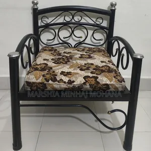 Sofa Set (3+1+1) for Sale with Table
