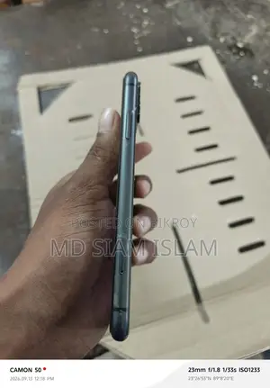অ্যাপল আইফোন ১১ ৬৪ জিবি কালো