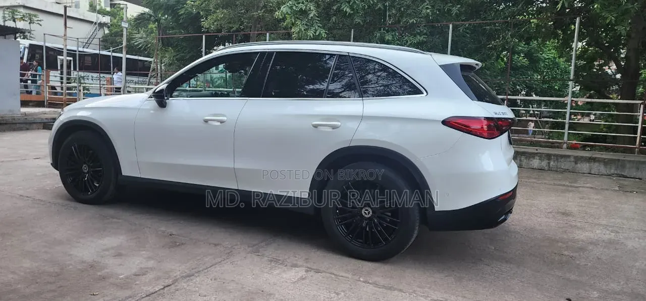 Mercedes-Benz GLC-Class GLC 300 4MATIC AWD 2023 White