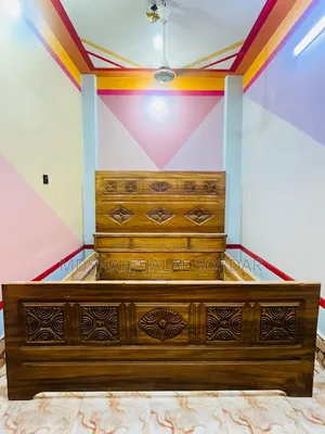 Full Box Bed