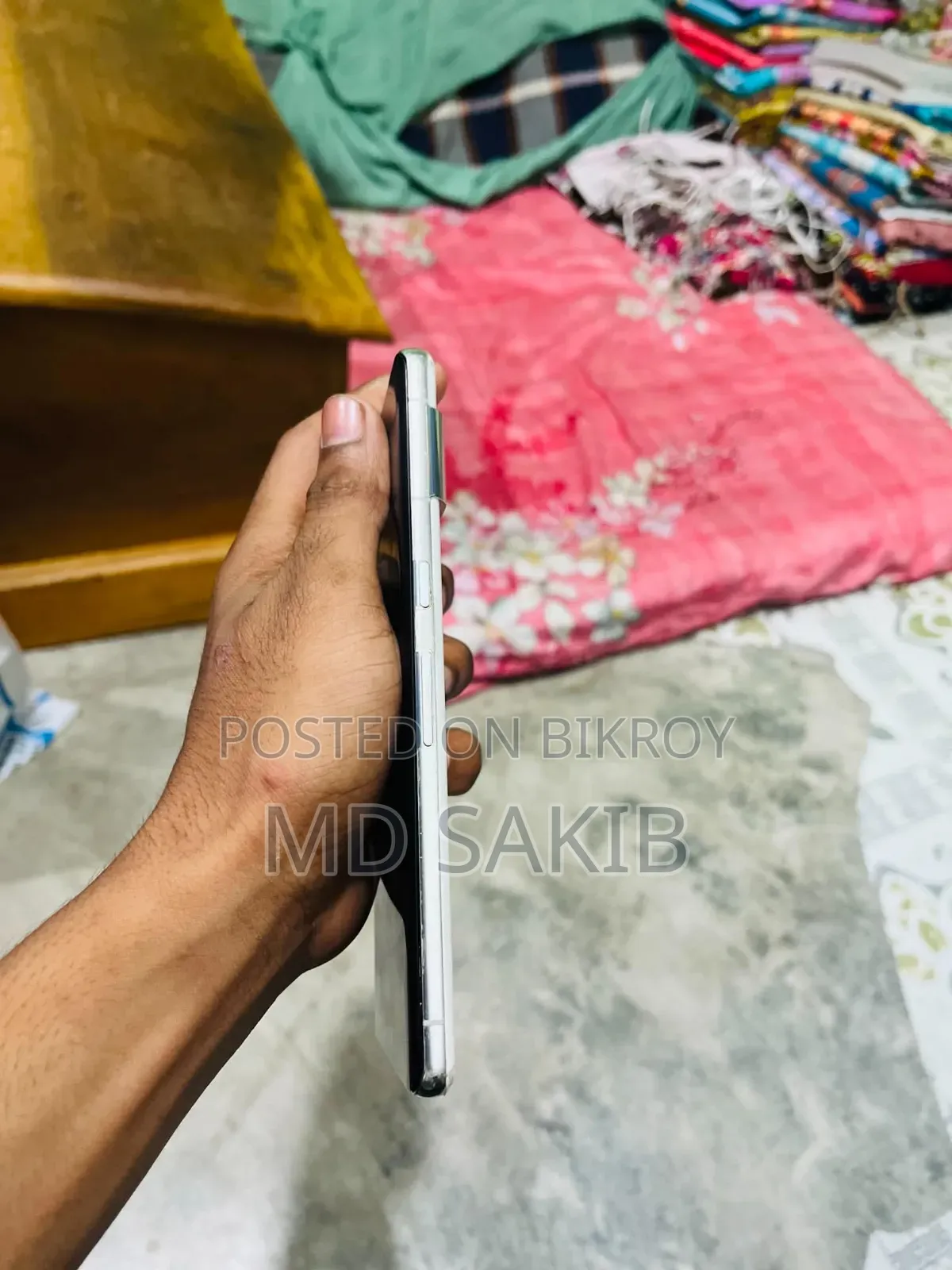 গুগল পিক্সেল ৭ প্রো ১২৮ জিবি সাদা
