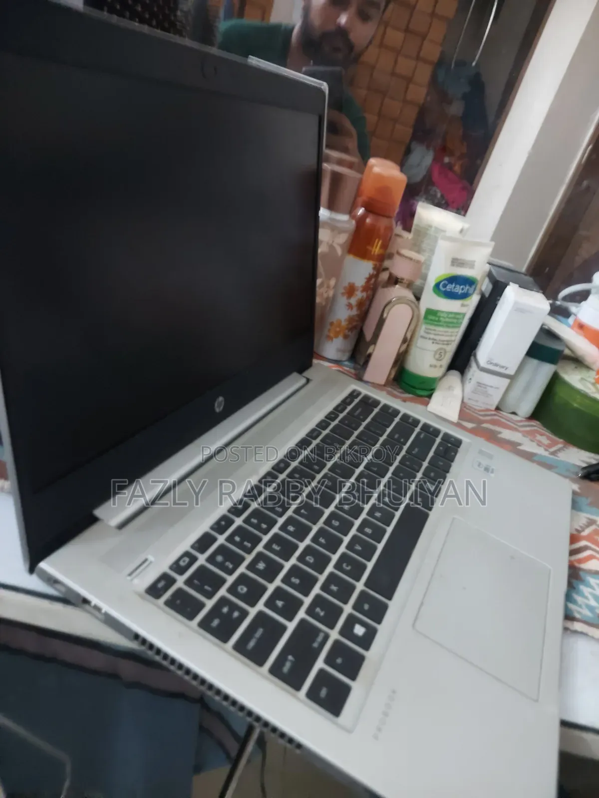 Laptop HP ProBook 440 G6 32GB Intel Core i5 SSHD+SSD 256GB