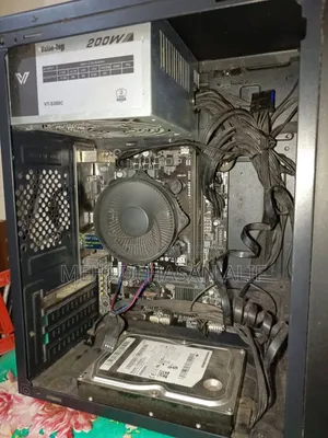 Gigabyte GA-H110MSTX-HD3-ZK 8GB Intel Core i5 HDD 500GB