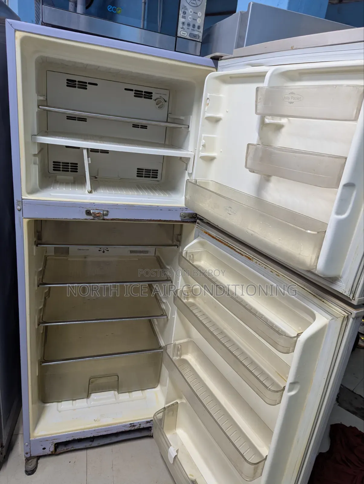 Rangs Non Frost Fridge 301 Ltr.