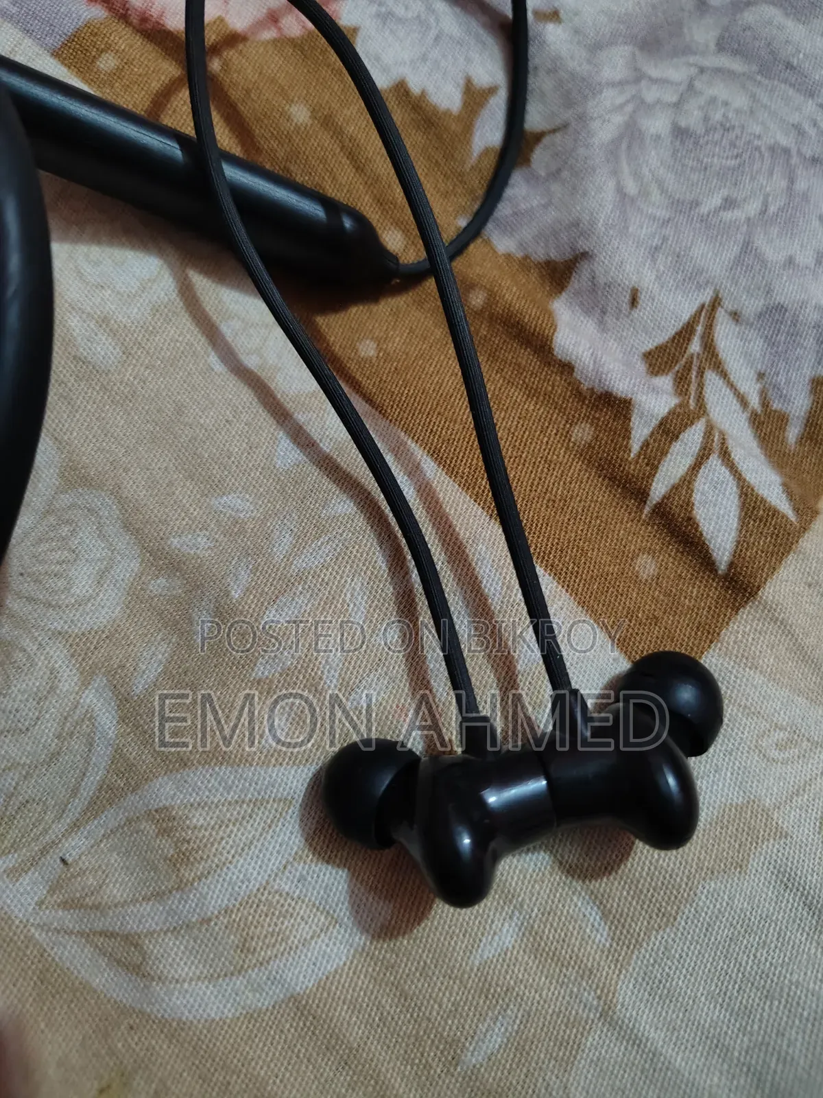 Wireless Earphone & Wireless Neckband