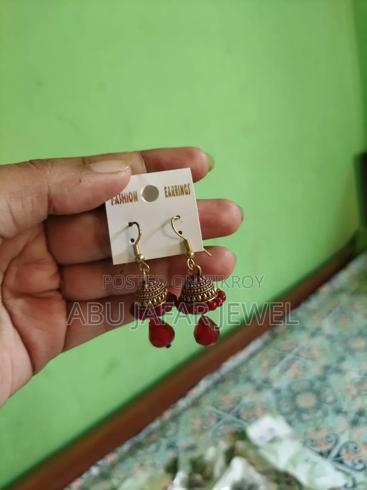 Earrings / Crab Band