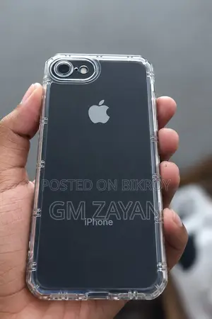 অ্যাপল আইফোন ৮ ৬৪ জিবি ব্ল্যাক