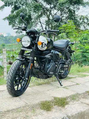 Hunter Cafe Racer 350cc 2025 Black