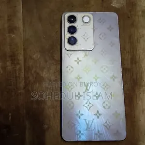 Vivo V27e 256 GB