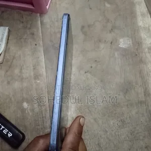 Vivo V27e 256 GB