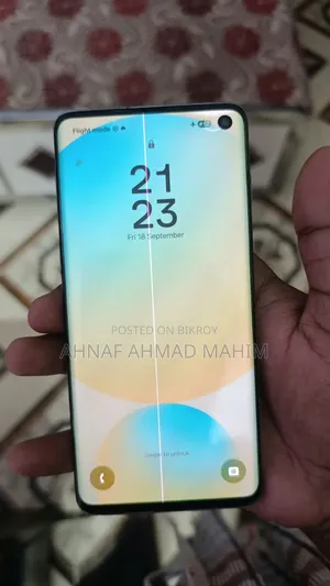 স্যামসাং গ্যালাক্সি এস১০ ১২৮ জিবি কালো