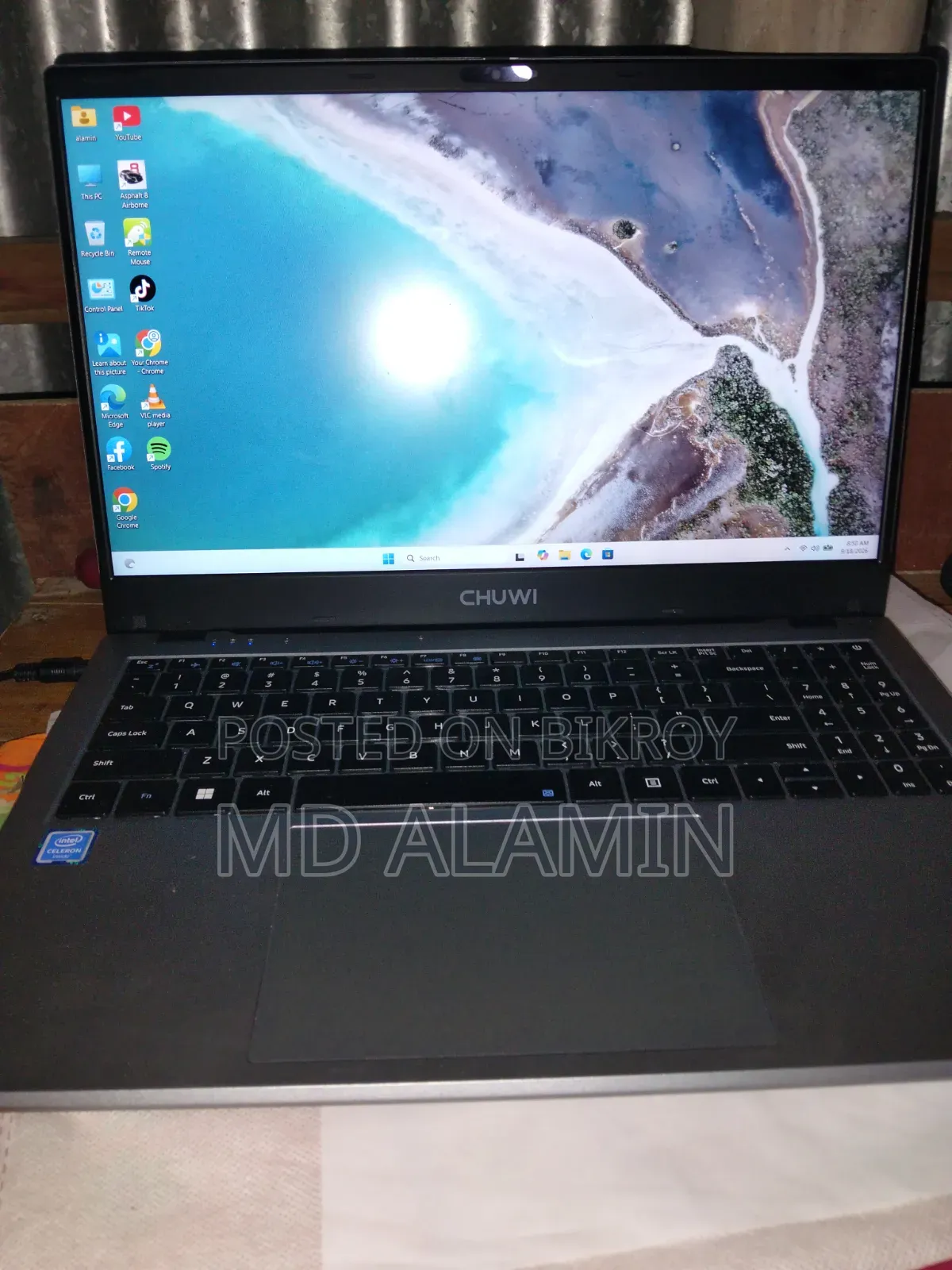 Laptop Chuwi HeroBook Plus 8GB Intel SSD 256GB