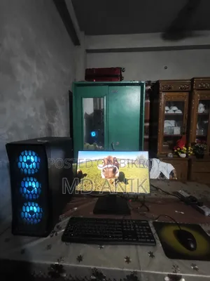 Desktop Computer MSI model 16GB AMD Ryzen 5 SSD 512GB
