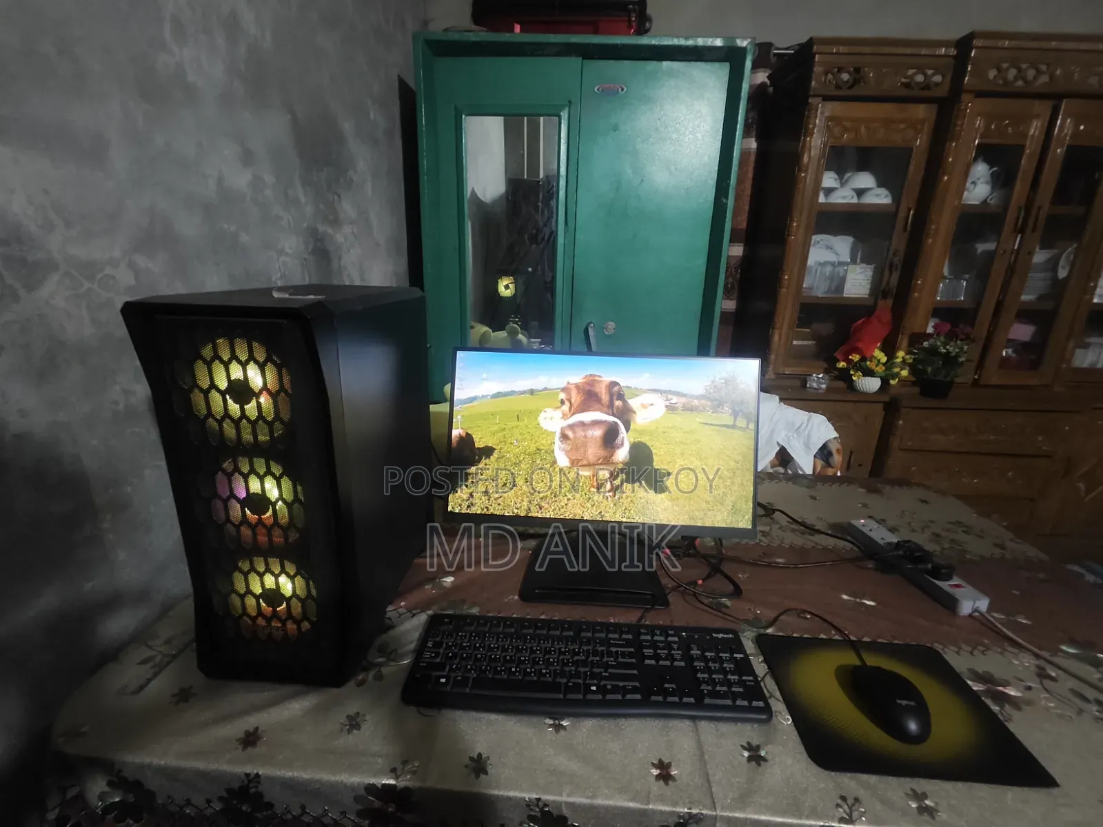 Desktop Computer MSI model 16GB AMD Ryzen 5 SSD 512GB