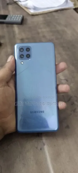 New Samsung Galaxy M32 128 GB Gray