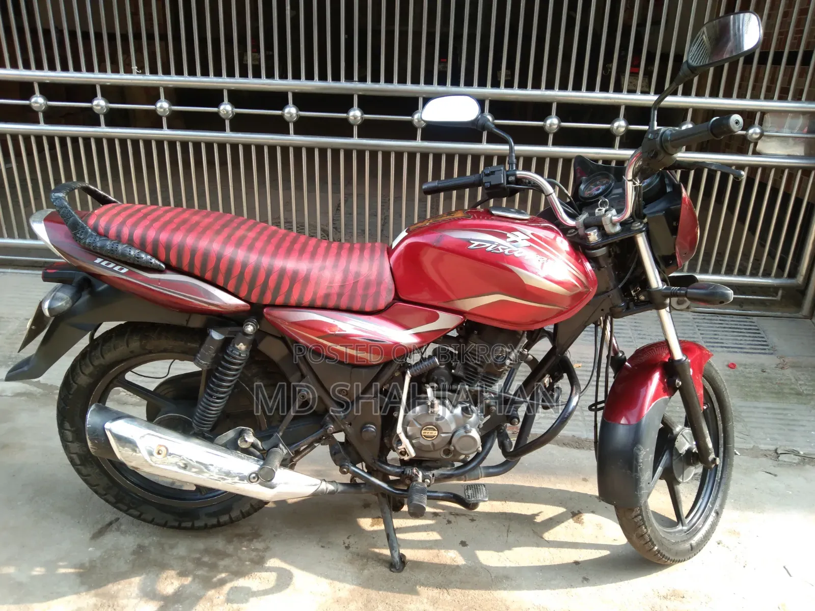 New Bajaj Discover 100 2016 Red