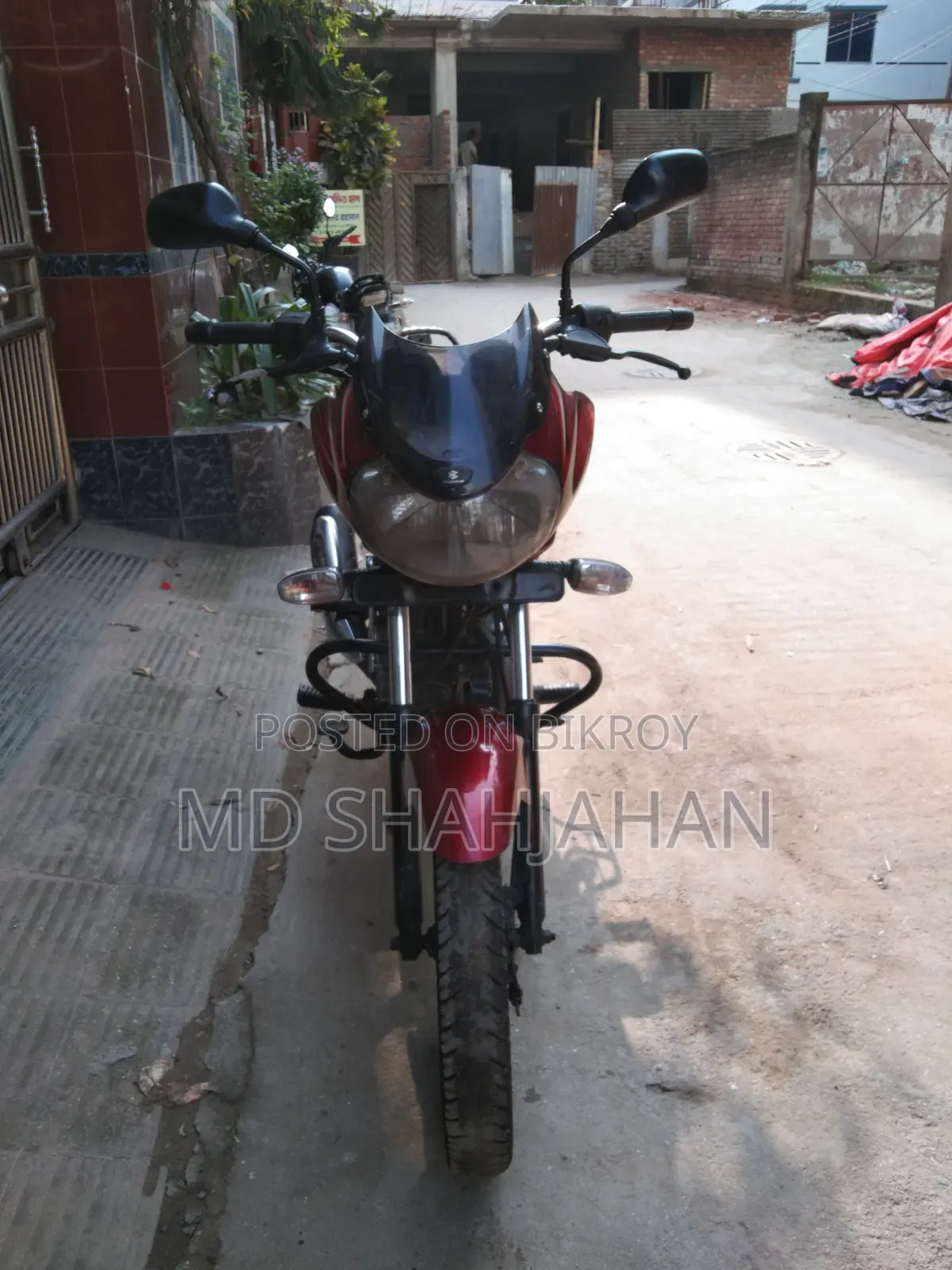New Bajaj Discover 100 2016 Red