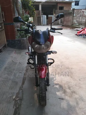 New Bajaj Discover 100 2016 Red