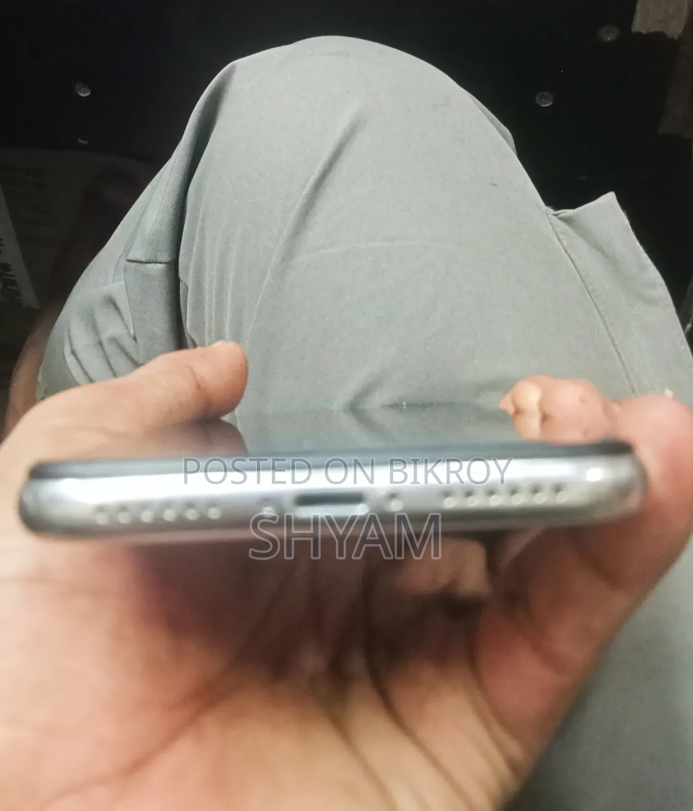 Apple iPhone X 64 GB White