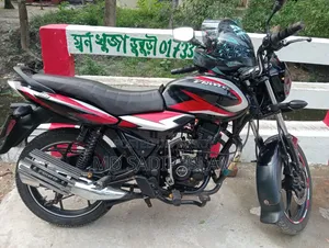 বাজাজ ডিসকভার ১১০ ২০২১ কালো