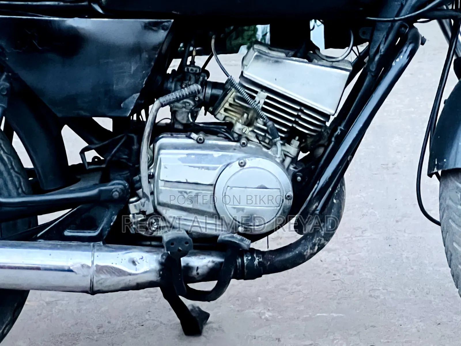 Yamaha 2010 Black