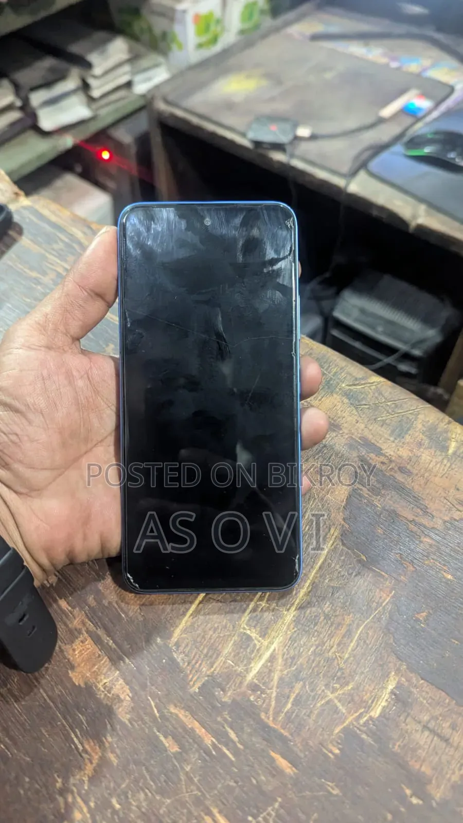 Infinix Hot 60i 128 GB Blue