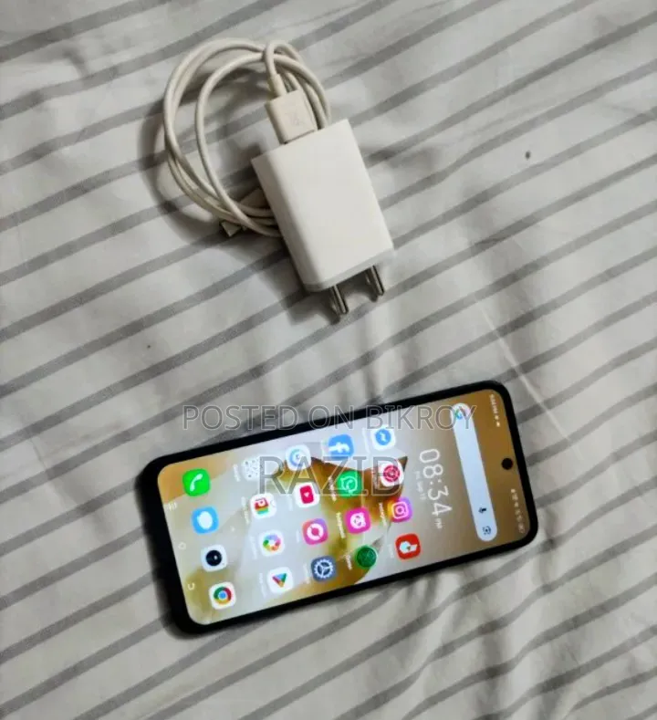 Itel P70 64 GB Black