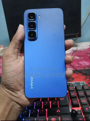 ইনফিনিক্স হট ৬০আই ১২৮ জিবি নীল