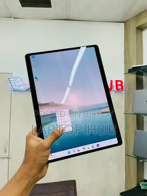 Laptop Microsoft Surface Pro 9 8GB Intel Core i5 SSD 256GB