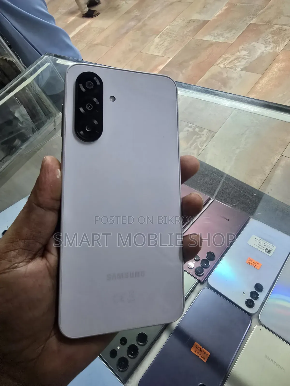 স্যামসাং গ্যালাক্সি এ২৬ ১২৮ জিবি সিলভার